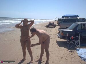 nude beach bbw